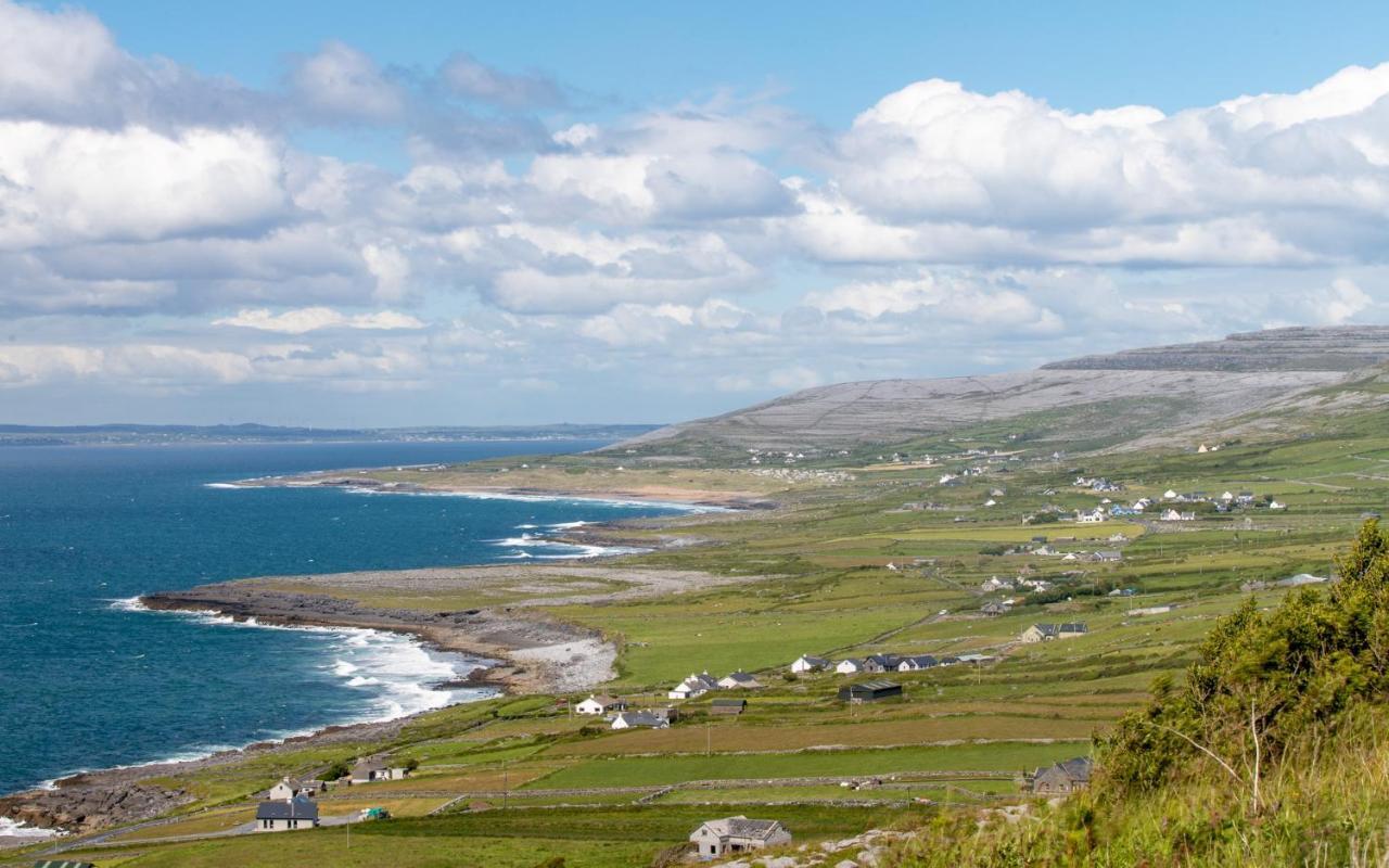 Готель Into The Burren Murroogh Екстер'єр фото